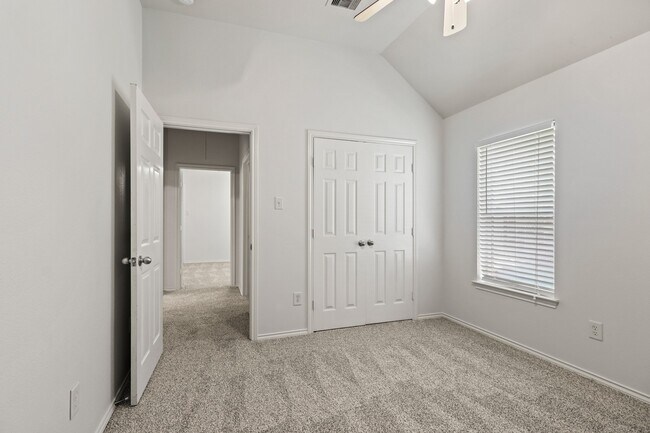 Building Photo - 17635 Arcadia Point Ln