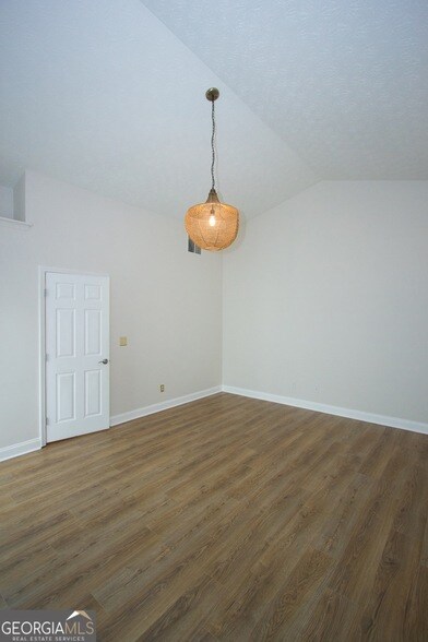 Building Photo - 1481 Beckley Pointe