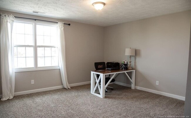 Building Photo - 1246 Brickyard Dr