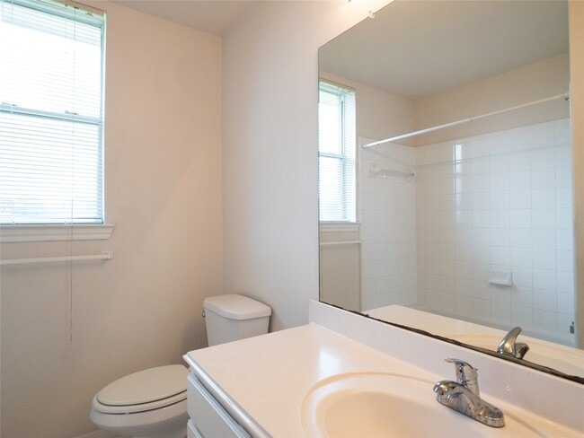 Building Photo - 2727 S Cedar Hollow Dr