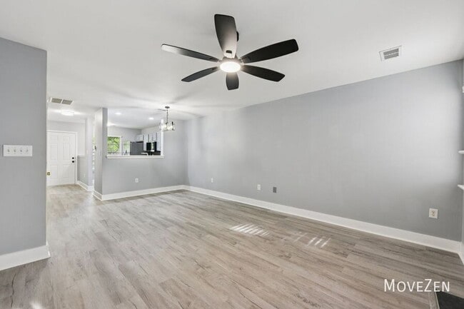 Building Photo - 12315 Bluestem Ln