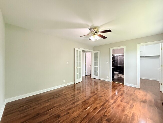 Building Photo - 229 Juniper Ln