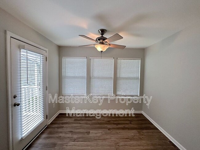 Building Photo - 1312 Hillbrow Ln