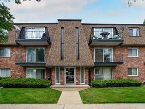 Building Photo - 10701 Keating Ave