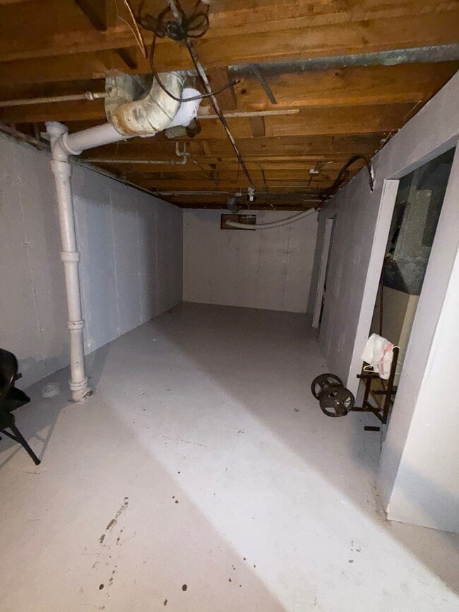Building Photo - 1722 Nixon Ct