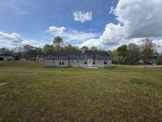 Building Photo - 105 Platte St