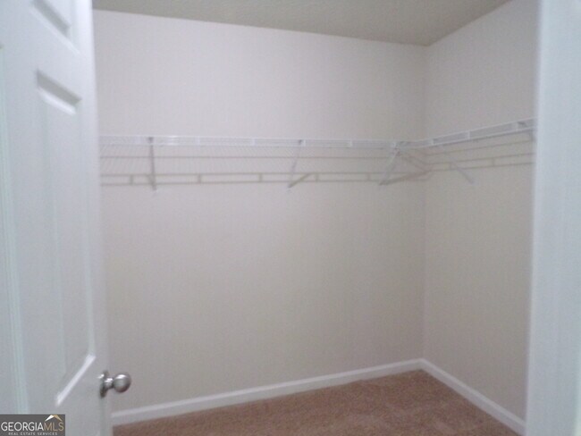Building Photo - 1527 Paceville Ct NE