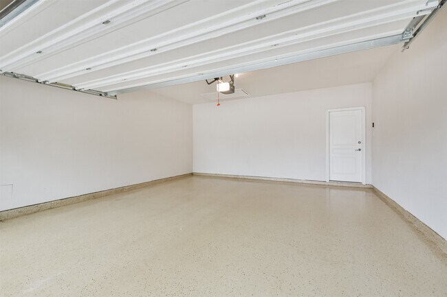 Building Photo - 14107 W Boulder Cliff Ln