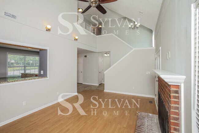 Building Photo - 5 Wheatstone