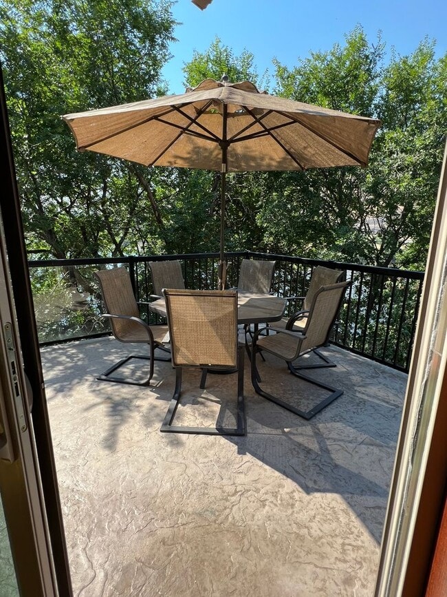 Building Photo - Custom Built Home on the Clearwater River - 20 minutes from Lewiston, ID