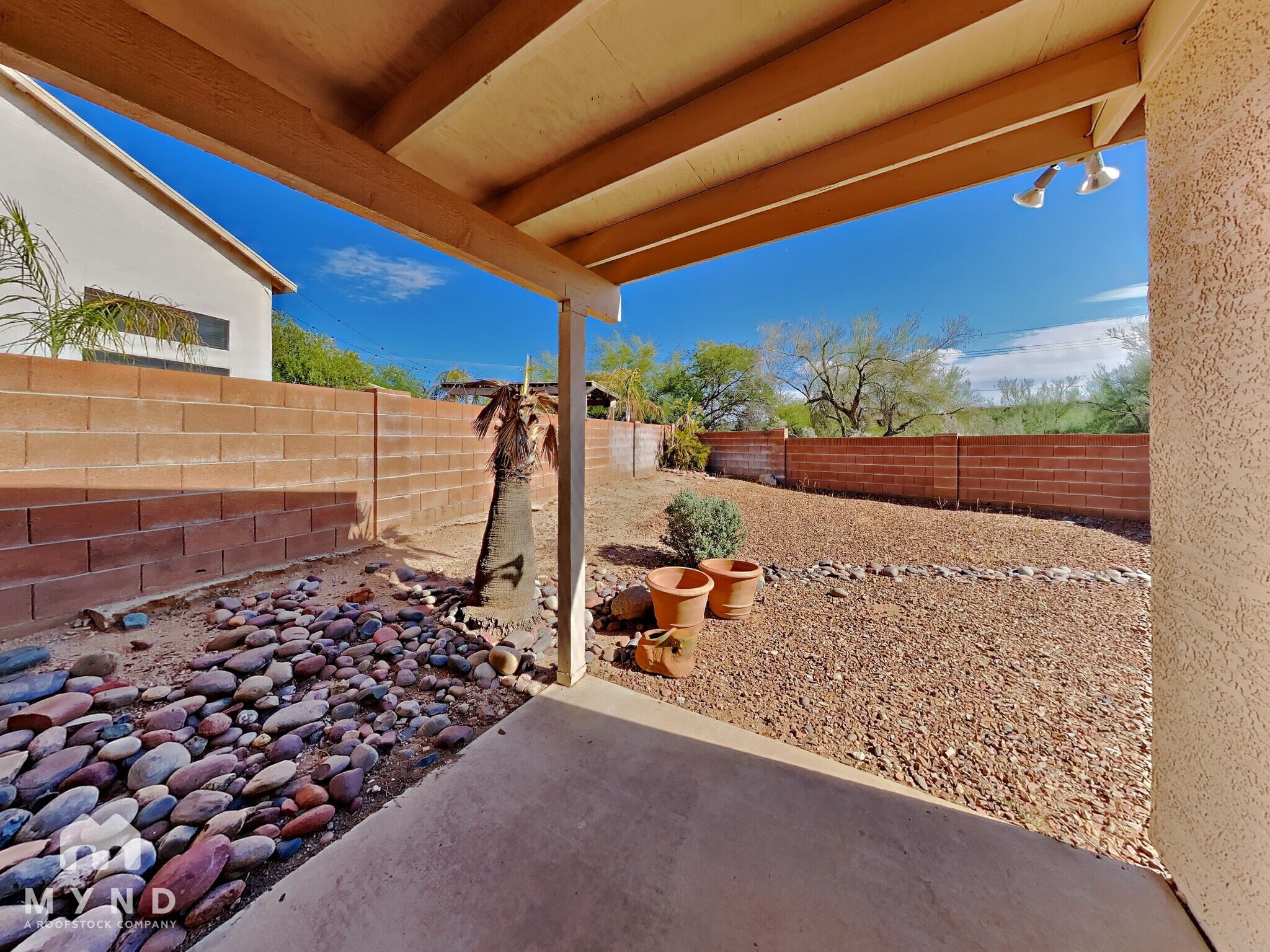 Building Photo - 2966 W Country Meadow Dr