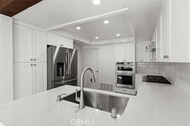 Building Photo - 34101 Via California