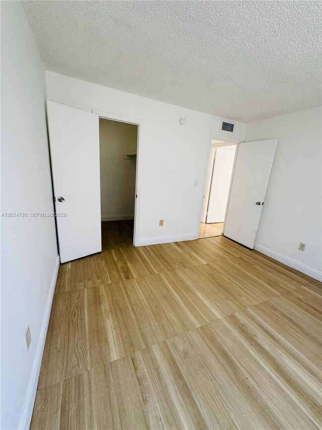 Building Photo - 486 NW 165th St