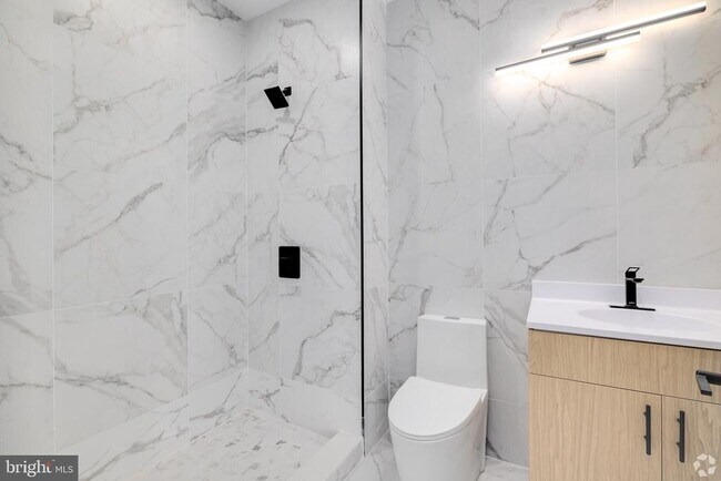 Building Photo - 1222 N 2nd St