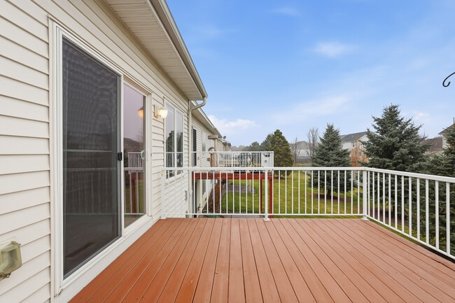 Building Photo - 6368 Manchester Ave NE