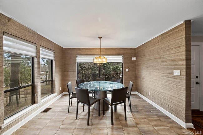 Building Photo - 1 Yale Dr