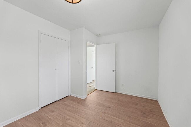 Building Photo - Tiehen Realty - Booth