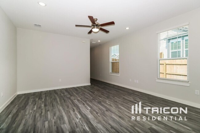 Building Photo - 1609 Palo Verde Wy
