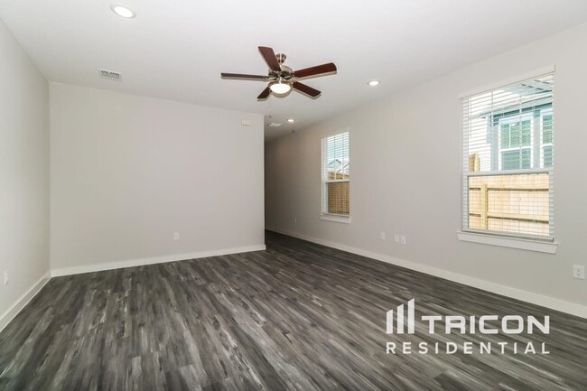 Building Photo - 1648 Mexican Heather Dr