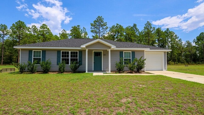 Building Photo - 521 Church Cir