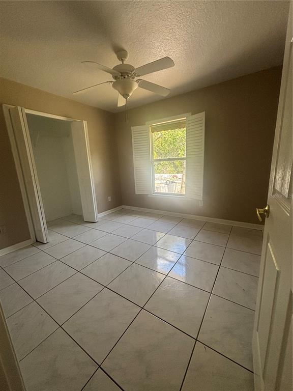 Building Photo - 510 S Cedar Ave