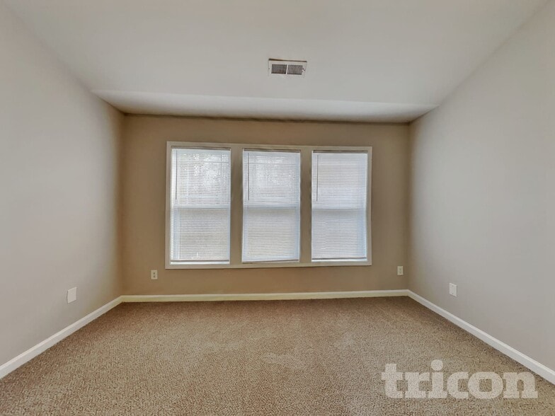 Building Photo - 1029 Steelhorse Dr