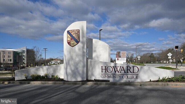 Building Photo - 10661 High Beam Ct