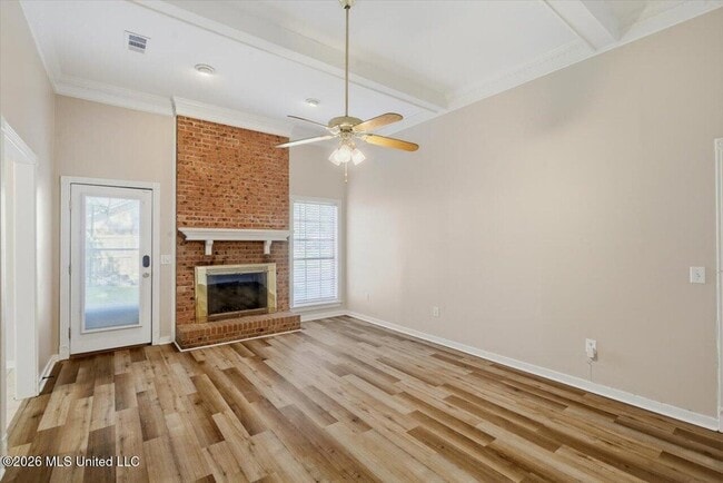Building Photo - 131 Cypress Dr