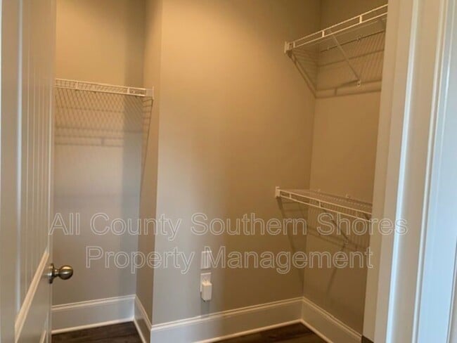 Building Photo - 1005 Pochard Dr