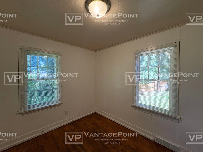 Building Photo - 2224 Ullmer Ct