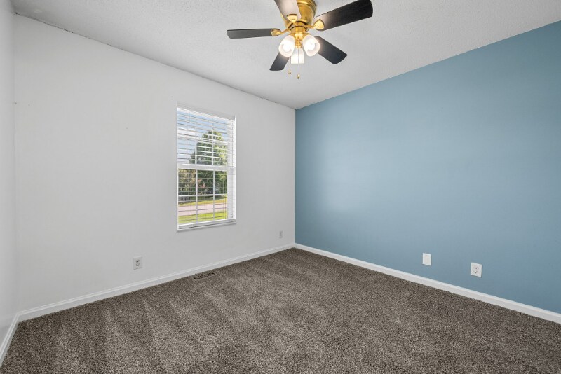 Building Photo - 2413 Egret Dr