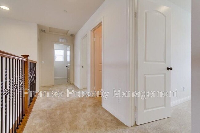 Building Photo - 5514 Lipizzaner Cir
