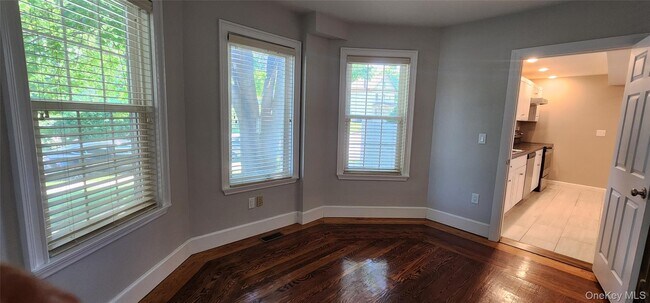 Building Photo - 209 NY-32