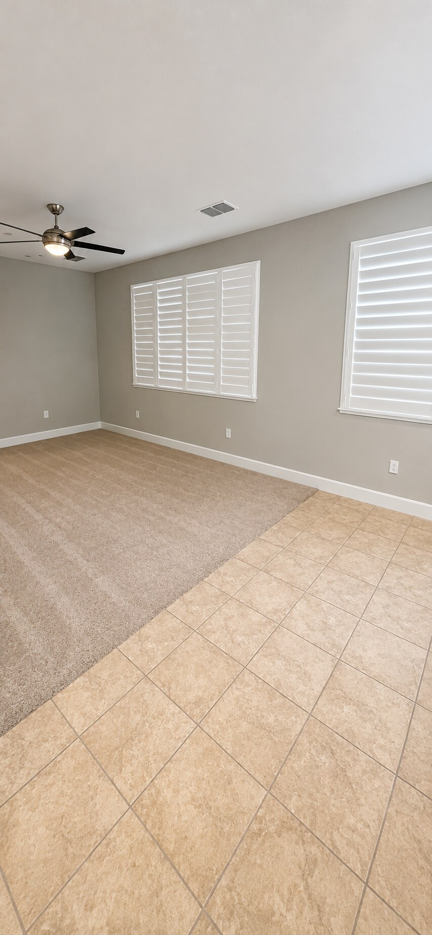 Building Photo - 2072 Parsons Dr