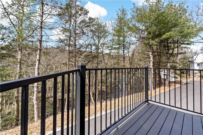 Building Photo - 595 St Paul St