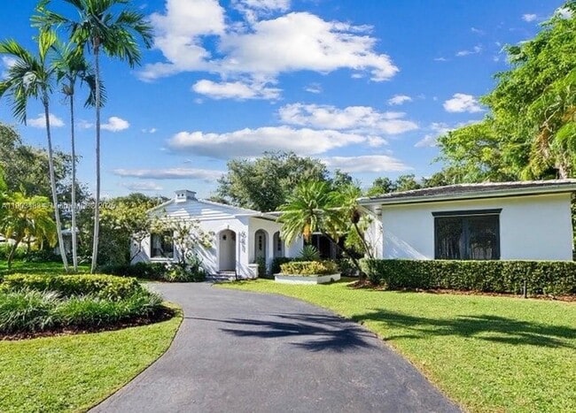 Primary Photo - 641 Island Rd