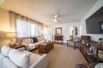 Building Photo - 161 Calhoun Rd