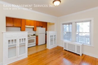 Building Photo - 5104 W 18th St