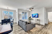 Building Photo - 514 Pleasant Dr