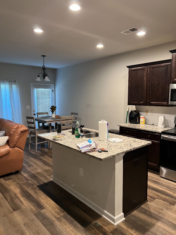 Building Photo - 2107 Creel Ln