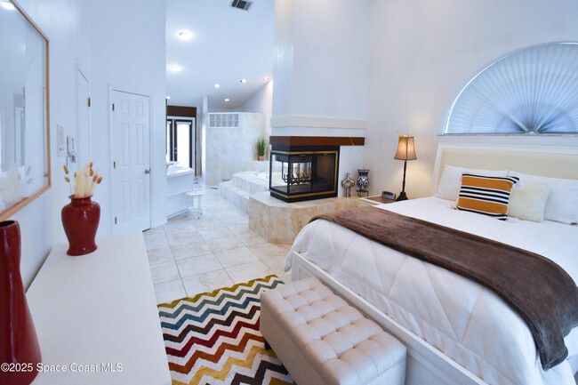 Building Photo - 101 Island Grove Dr