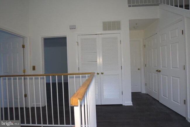 Building Photo - 13850 Crosstie Dr