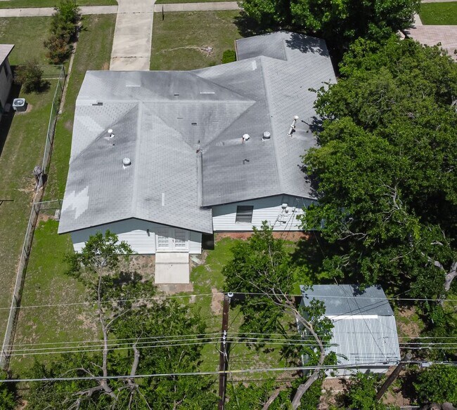 Building Photo - 4-Bedroom Home in the Heart of Killeen