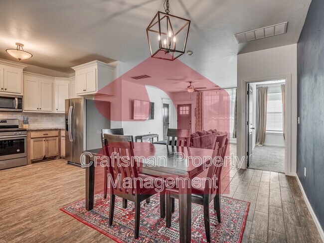 Building Photo - 9945 SW 21st St