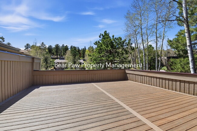 Building Photo - "Charming North  Evergreen Townhouse" "