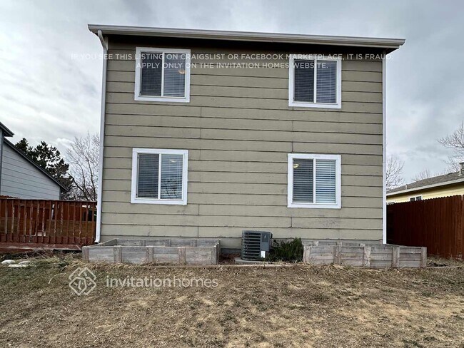 Building Photo - 17579 E Temple Dr