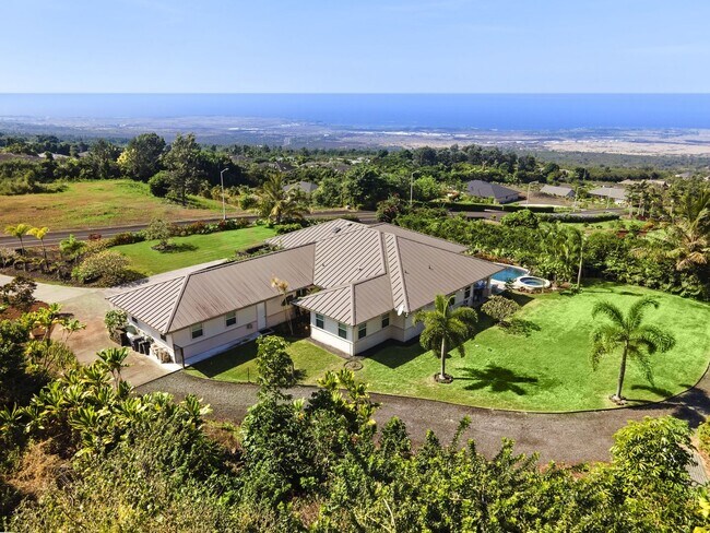 Building Photo - Luxurious Oceanview Getaway w/Private Pool...