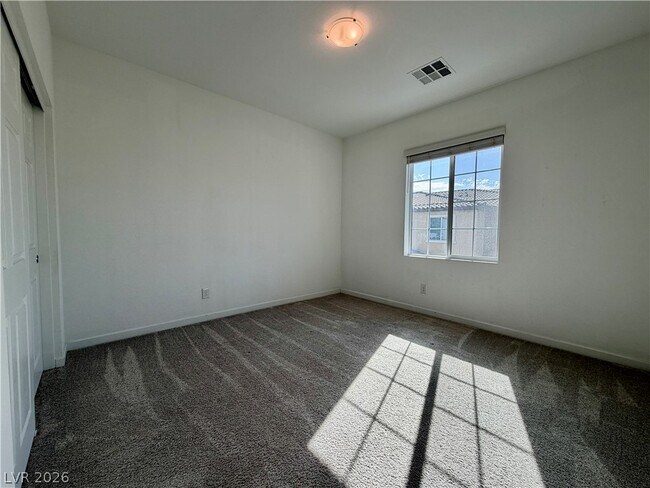 Building Photo - 965 Nevada State Dr