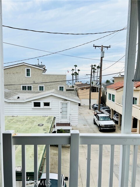 Building Photo - 2521 Seaview Ave