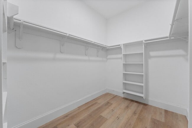 Building Photo - 478 Stephen F Austin Dr